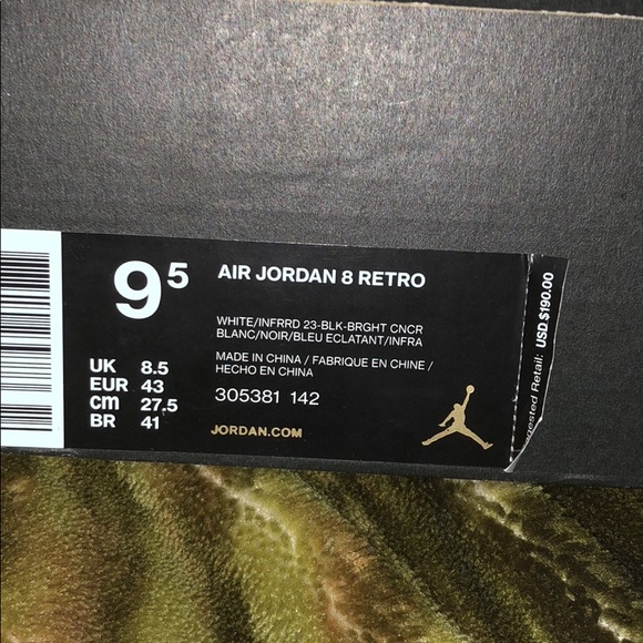 Air Jordan Retro 8 “Three Peat” - Picture 3 of 3